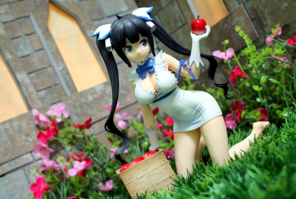 期待在地下城邂逅有错吗  赫斯缇雅