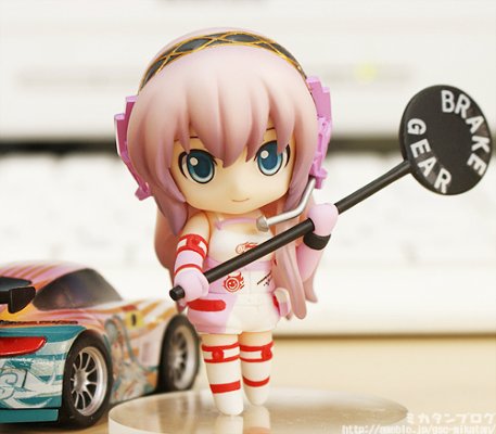 迷你黏土人 GOOD SMILE Racing&VOCALOID 巡音ルカ RQ 2 Ver. 