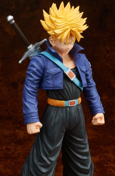 巨型系列 龙珠Z 未来的特兰克斯超级赛亚人