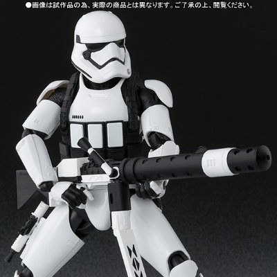 S.H.F 星球大战 : フォースの覚醒 ファースト・オーダー・ストームトルーパー ヘビー铳士 