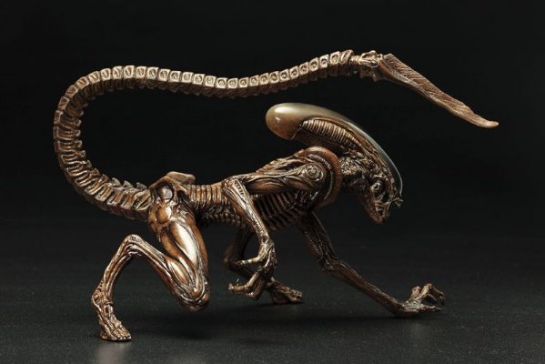 ARTFX+ 异形3 Dog Alien