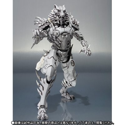 S.H.Figuarts  假面骑士555  狼俄尔以诺