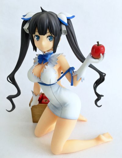 期待在地下城邂逅有错吗  赫斯缇雅