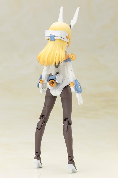 机甲少女  闪燕猎刃