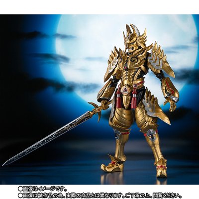 S.H.Figuarts 牙狼〈GARO〉-红莲ノ月- 黄金骑士・牙狼 雷吼 ver. 