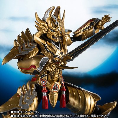 S.H.Figuarts 牙狼〈GARO〉-红莲ノ月- 黄金骑士・牙狼 雷吼 ver. 