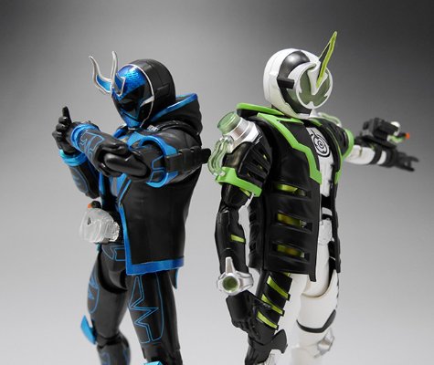 S.H.Figuart 假面骑士：灵骑 假面骑士冥骑