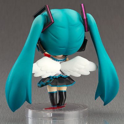 粘土人搭配 VOCALOID 初音未来 红羽毛共同募金运动 创设70年 记念コーデ