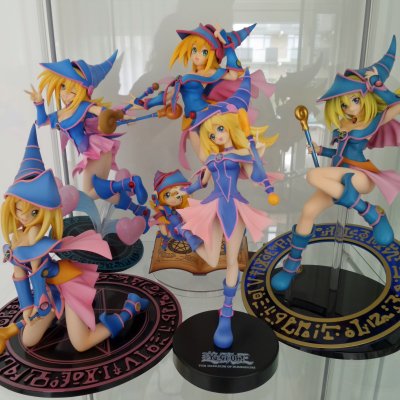 剧场版『游☆戯☆王 THE DARK SIDE OF DIMENSIONS』 マジカル葵特フィギュア 黑魔导少女