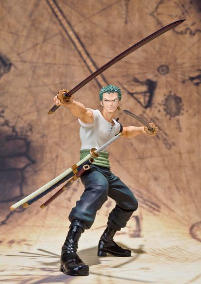 FiguartsZERO 海贼王 罗罗亚・索隆 Battle ver. 