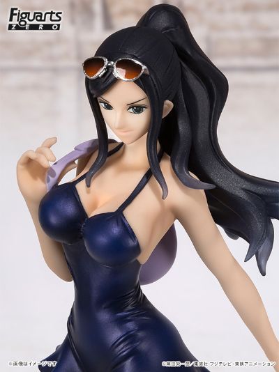 FiguartsZERO 海贼王 妮可・罗宾 礼服ローザ编 