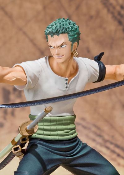 FiguartsZERO 海贼王 罗罗亚・索隆 Battle ver. 