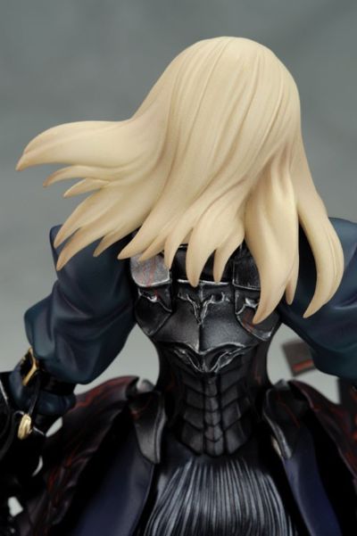 Fate/Stay Night Saber Alter 限定版
