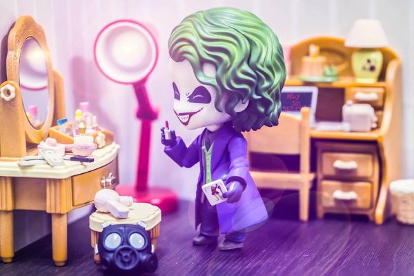 粘土人#566 暗黑骑士 joker Villains版