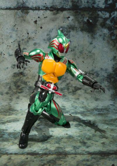 S.H.Figuarts  假面骑士亚马逊欧米伽