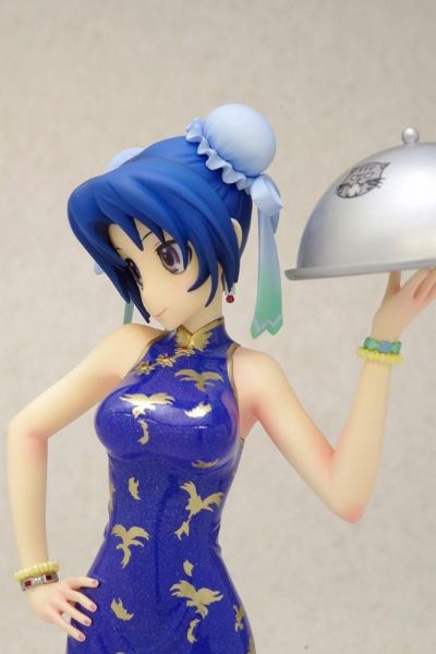 龙与虎  川岛亚美 旗袍