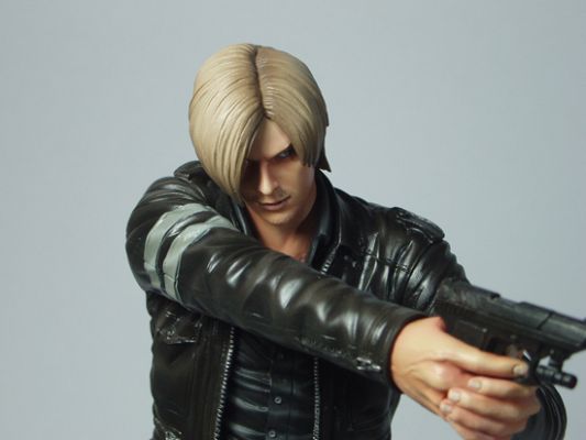 CAPCOM FIGURE BUILDERクリエイターズモデル 生化危机6 里昂・史考特・甘乃迪 