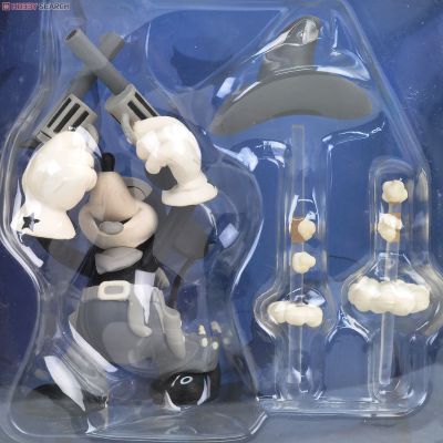 UltraDetailFigure 迪斯尼 ミッキーマウス Two-Gun Mickey 