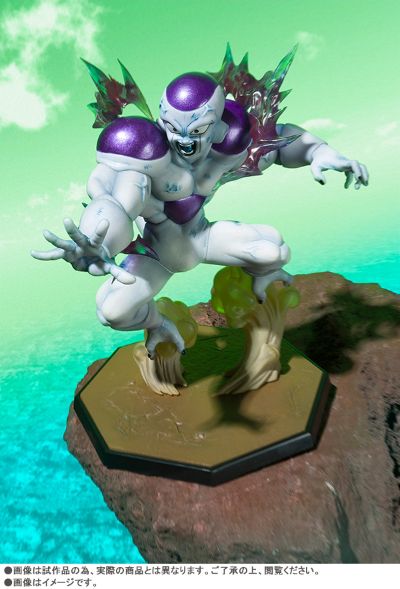 FiguartsZERO 龙珠Z 弗利萨-最终形态