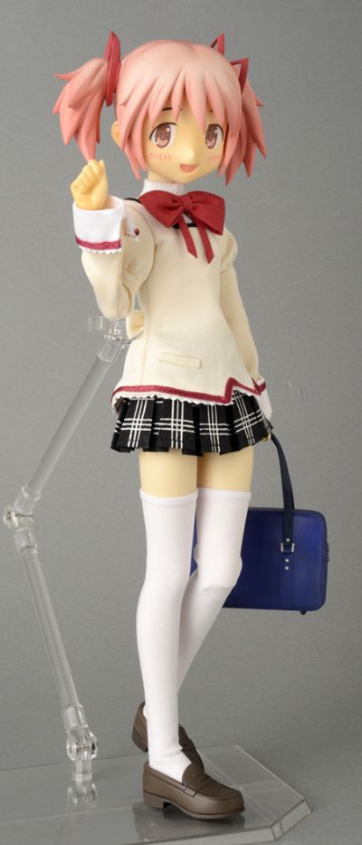 REAL ACTION HEROES MGM 魔法少女小圆 鹿目圆香 School Uniform ver.