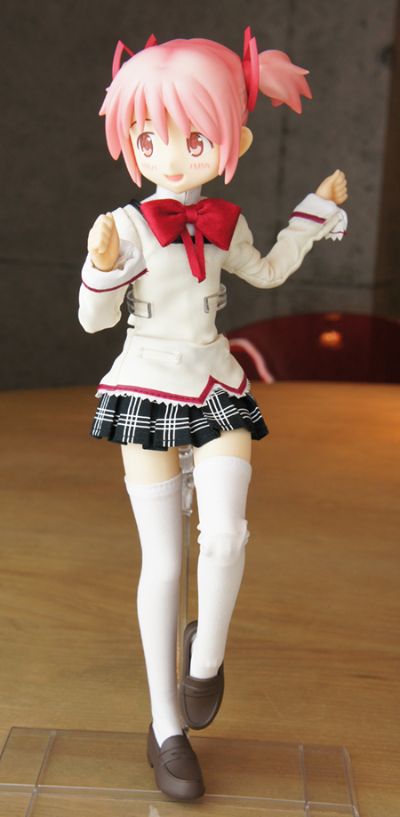 REAL ACTION HEROES MGM 魔法少女小圆 鹿目圆香 School Uniform ver.