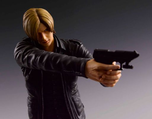 CAPCOM FIGURE BUILDERクリエイターズモデル 生化危机6 里昂・史考特・甘乃迪 