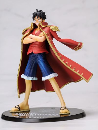 FiguartsZERO 航海王 蒙奇･D･路飞 红色大衣版