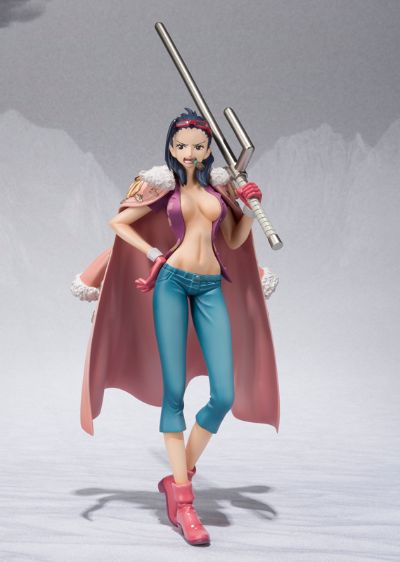 FiguartsZERO 海贼王 斯莫卡&达斯琪 In Tashigi's body  庞克哈萨德篇