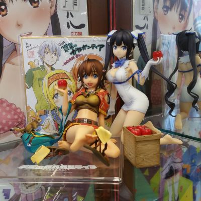 期待在地下城邂逅有错吗  赫斯缇雅