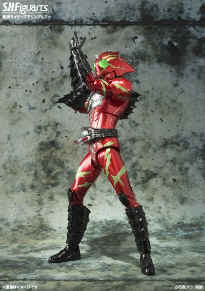 S.H.Figuarts 假面骑士亚马逊阿尔法 （Amazon.co.jp独家版）