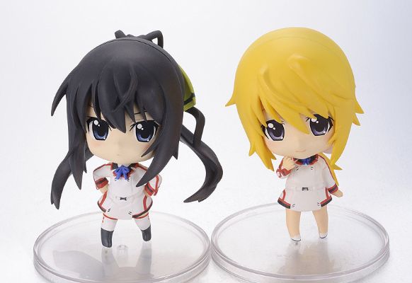 ぷちっ娘  IS〈无限斯特拉托斯〉 筱之之帚
