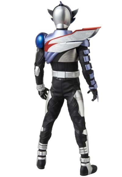 REAL ACTION HEROES #670 假面骑士Kabuto 假面骑士Drake