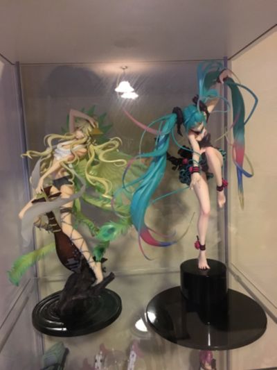 VOCALOID角色系列01 初音未来 mebae