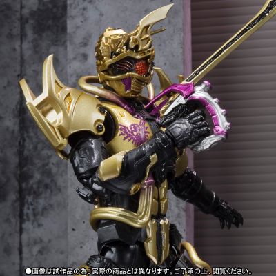 S.H.Figuarts  驰骑外传：假面骑士追猎者 超魔进追猎者