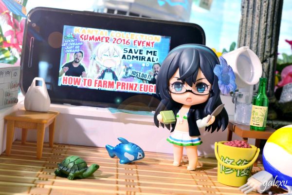 粘土人 #339b  初音未来 2013泳装便利店版