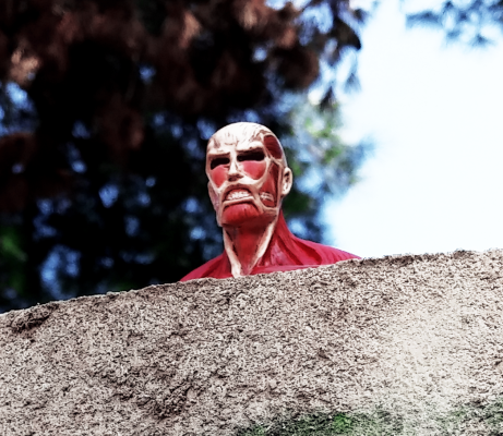 进击的巨人 超大型巨人 