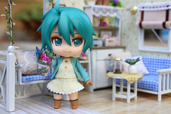 粘土人 #172a VOCALOID 初音未来 赛车手2011版