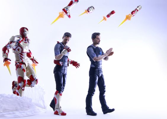 S.H.Figuarts 钢铁侠3 托尼·斯塔克