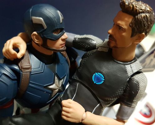 S.H.Figuarts 钢铁侠3 托尼·斯塔克