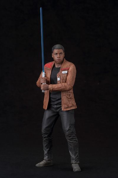 ARTFX+ 星球大战 : フォースの覚醒 フィン 