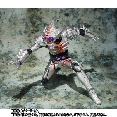 S.H.Figuarts 假面骑士亚马逊西格玛
