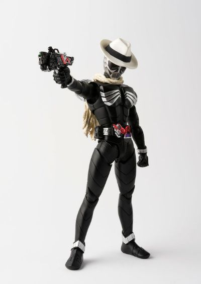 S.H.Figuarts(真骨雕制法) 假面骑士联手出击 双骑与帝骑 电影大战2010 假面骑士颅骨