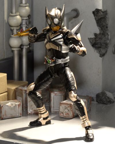 S.H.Figuarts(真骨雕制法) 假面骑士甲斗王 假面骑士拳蝗