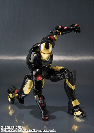S.H.F MARVEL AGE OF HEROES EXHIBITION 黑金钢铁侠