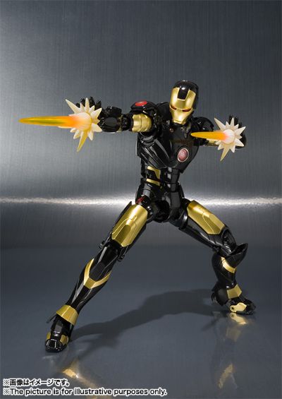 S.H.F MARVEL AGE OF HEROES EXHIBITION 黑金钢铁侠
