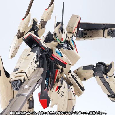 DX 超合金 超时空要塞30 银河を繋ぐ歌声 YF-29デュランダルバルキリー イサム机 