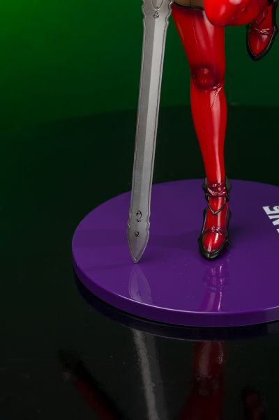 comic unreal 封面 女剑士 菲涅