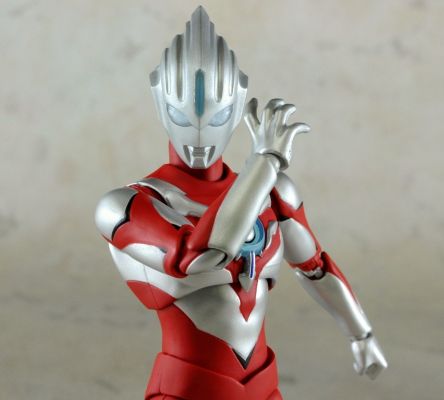 S.H.Figuarts 欧布奥特曼 原生之初 欧布奥特曼 原生初始形态