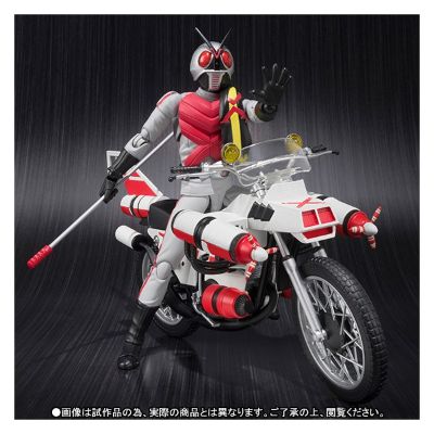 S.H.Figuarts 假面骑士：埃克斯 假面骑士埃克斯&巡逻摩托车 套装