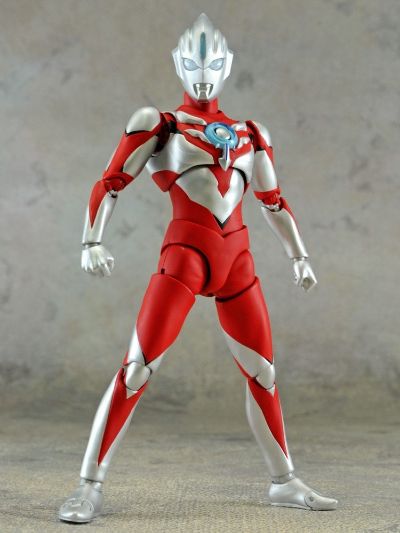 S.H.Figuarts 欧布奥特曼 原生之初 欧布奥特曼 原生初始形态